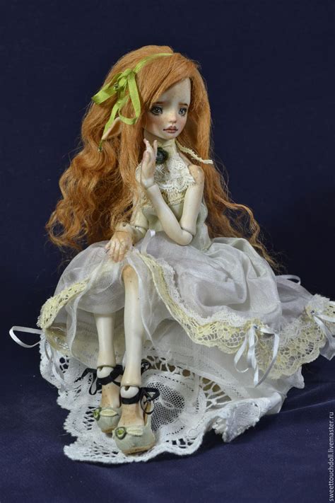 porcelain ball jointed doll